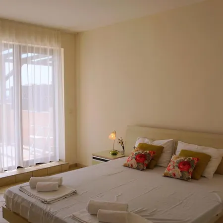 луксозни калиакрия - Luxurious In Kaliakria Apartment Topola
